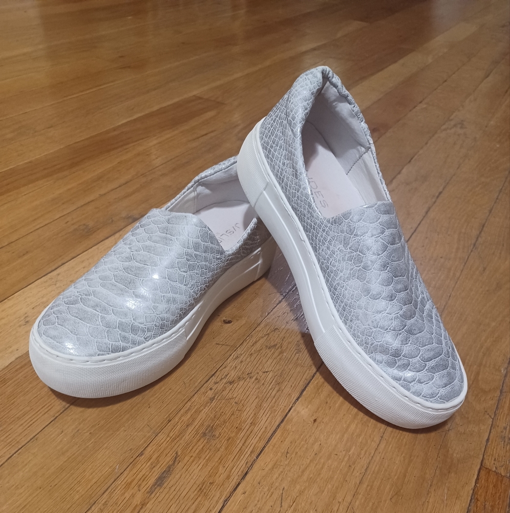 LIKE NEW J Slides Silver Snakeskin Shimmery Sneakers Womens Size 5.5